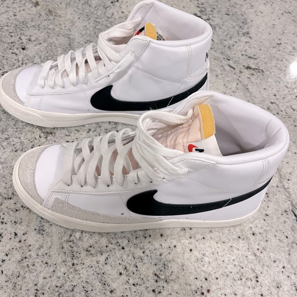 Nike Women's Blazer High Top Shoes